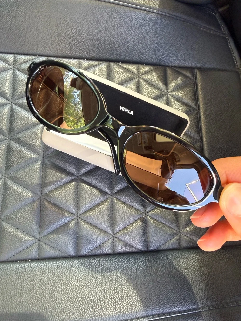 VEHLA June Sunglasses - black brown
